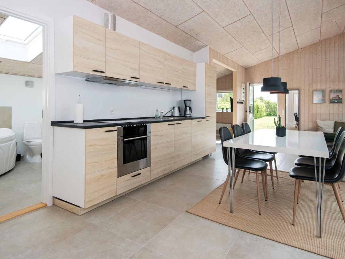 6 Person Holiday Home In Bjert Sonder Bjert Экстерьер фото